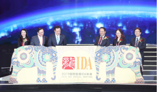 云图片