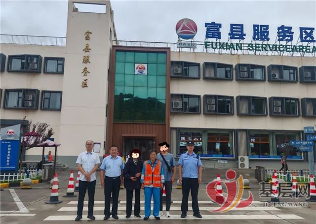 12115598034422947_68.jpg 12115598034422947_68.jpg