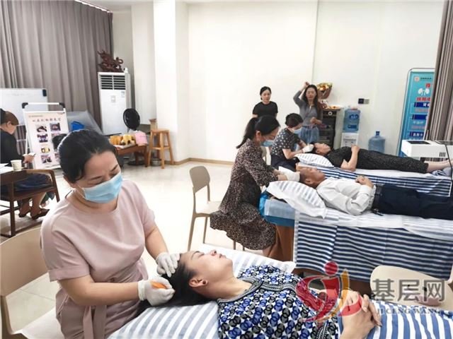 10544143514388644_137.jpg 10544143514388644_137.jpg