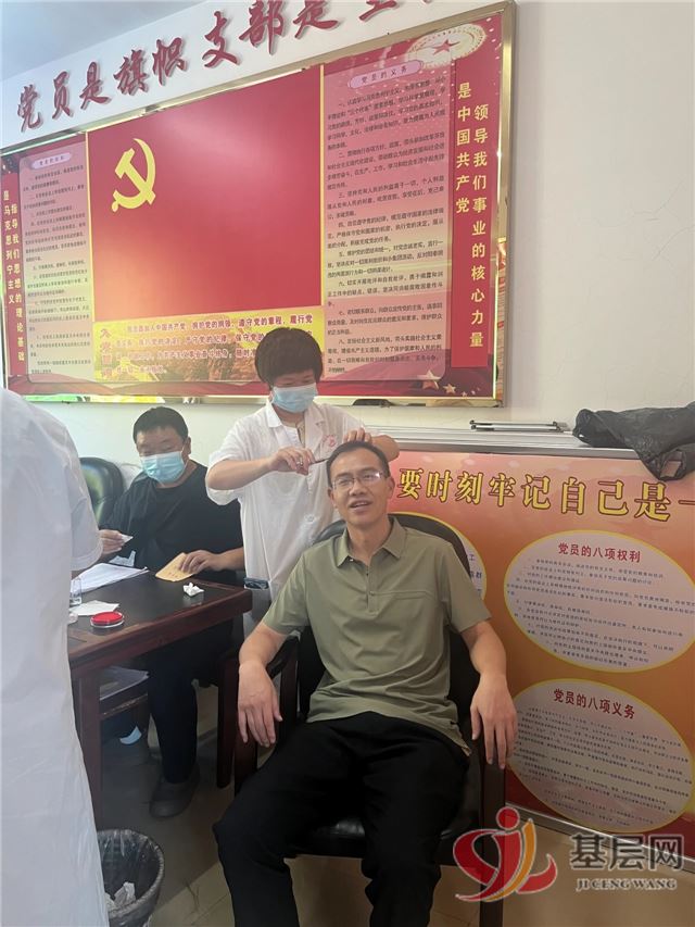 20050583059733902_75.jpg 20050583059733902_75.jpg