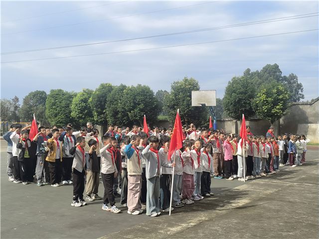 16555740418371078_140.jpg 16555740418371078_140.jpg