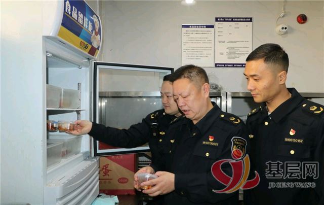 11064389985127285_75.jpg 11064389985127285_75.jpg