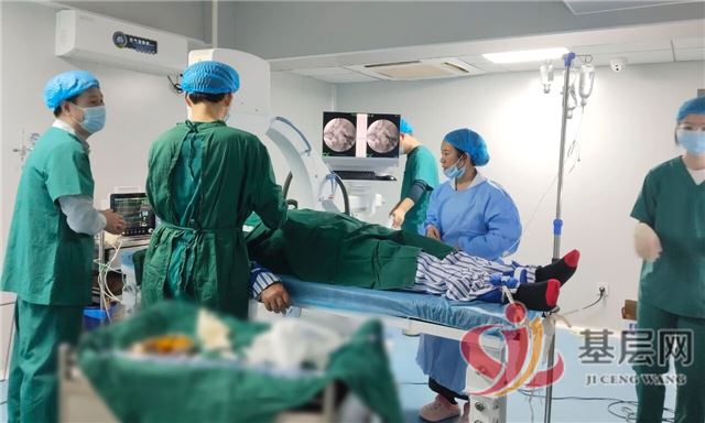 02464736574569887_75.jpg 02464736574569887_75.jpg