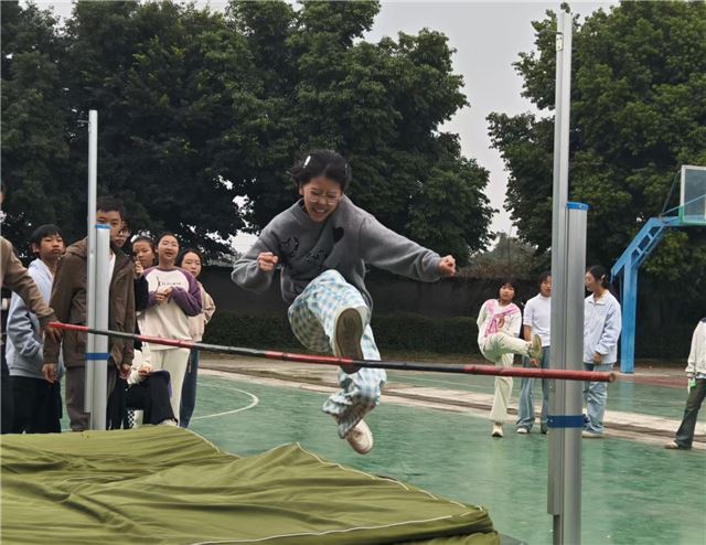 13034626974690878_140.jpg 13034626974690878_140.jpg