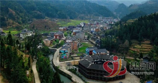 10101439986308550_75.jpg 10101439986308550_75.jpg