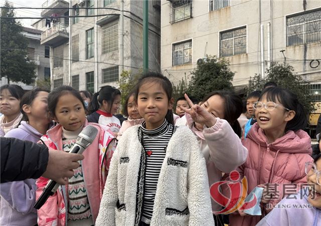 1934430396273661_75.jpg 1934430396273661_75.jpg