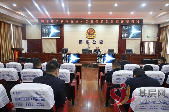 0754019080627144_92.png 0754019080627144_92.png