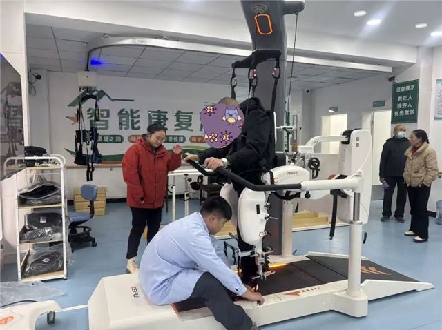 21255118402426689_106.jpg 21255118402426689_106.jpg