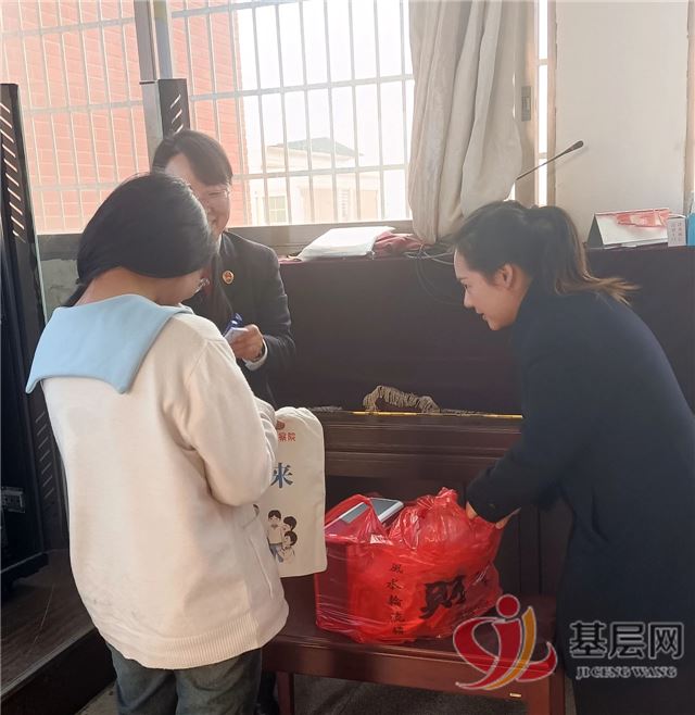 10333530148354328_75.jpg 10333530148354328_75.jpg