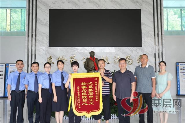 235643843174534_75.jpg 235643843174534_75.jpg