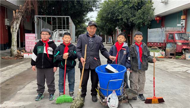 00584824124204286_140.jpg 00584824124204286_140.jpg