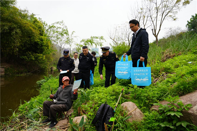 2003116056706189_106.png 2003116056706189_106.png