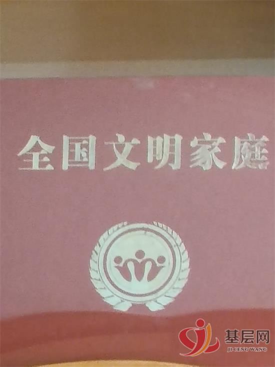 11153444501038148_92.jpg
